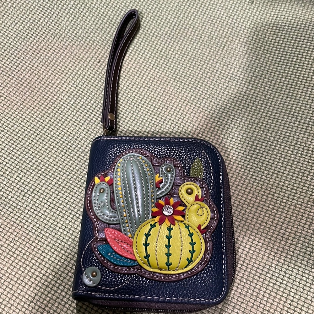 Chala zipper wallet